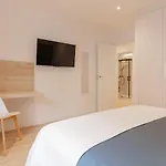 Room4you By Asturias Holidays * Oviedo