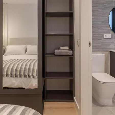 AH Room4You Oviedo by Asturias Holidays Apartamento *