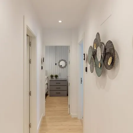 AH Room4You Oviedo by Asturias Holidays Oviedo