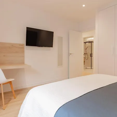 AH Room4You Oviedo by Asturias Holidays * Oviedo